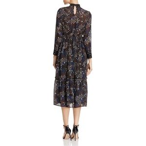 Molly Bracken Dresses - NWOT Molly Bracken Floral Dress S/M Molly Bracken Dresses - NWOT Molly Bracken Floral Dress S/M